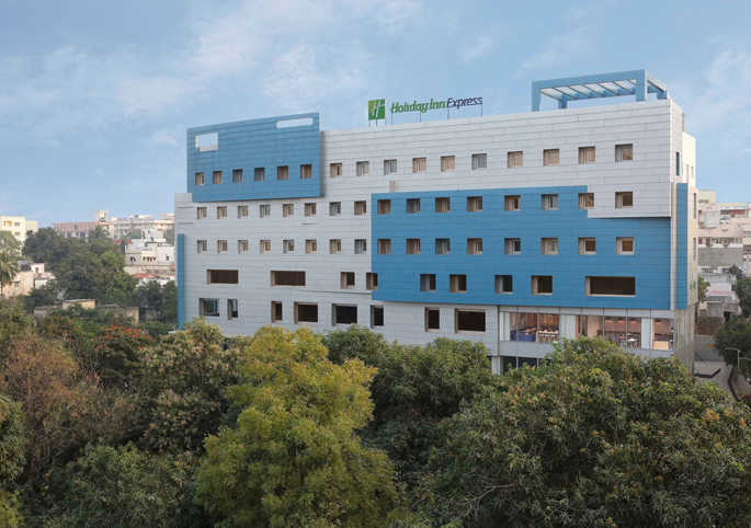 Holiday Inn Express, Banjara Hills